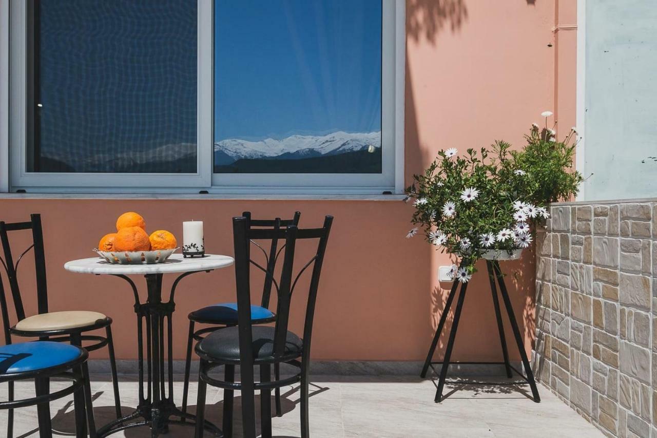 Spacious Home With Parking Chania  Eksteriør billede